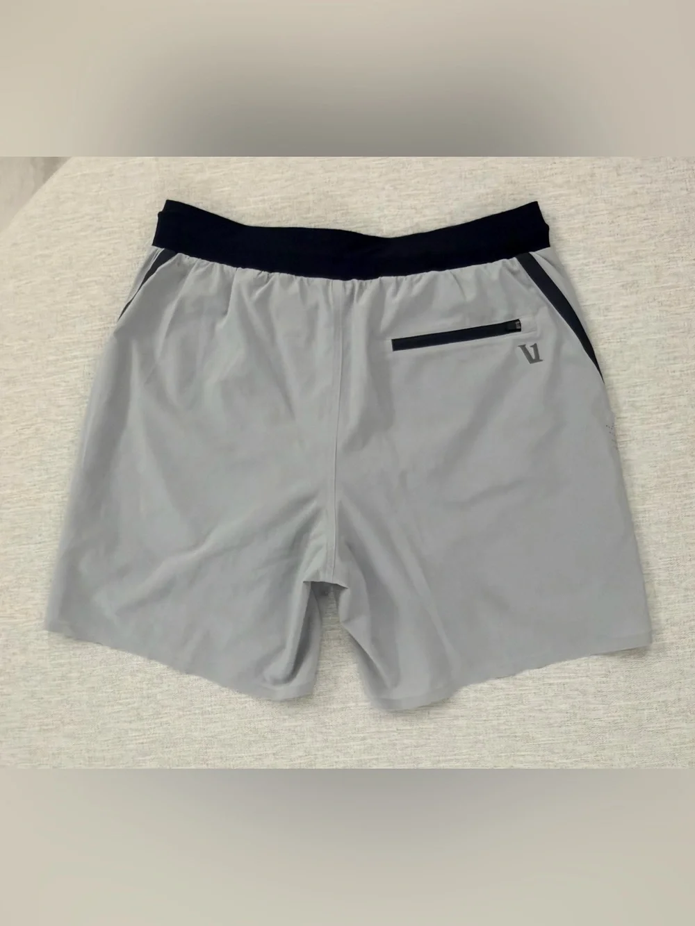 Vuori Men’s Domain Performance Shorts 7”